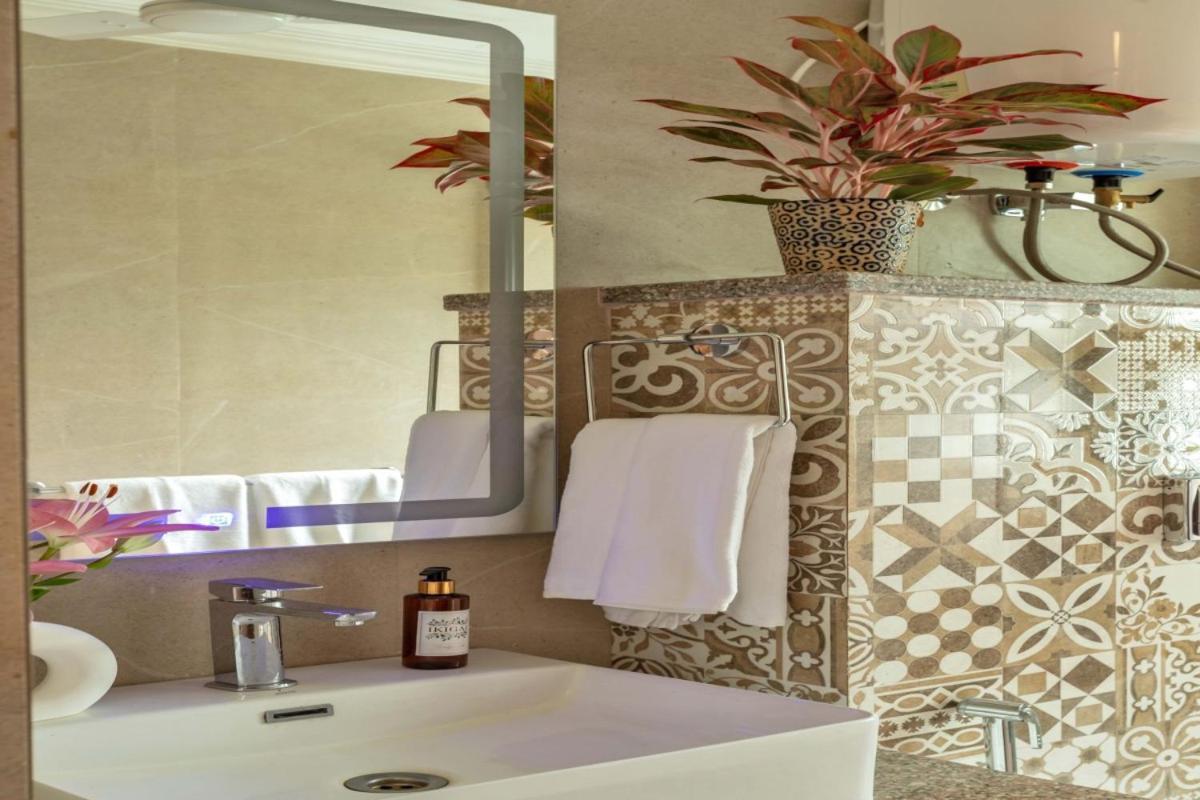 גואה העתיקה Ikigai Luxury Stays מראה חיצוני תמונה